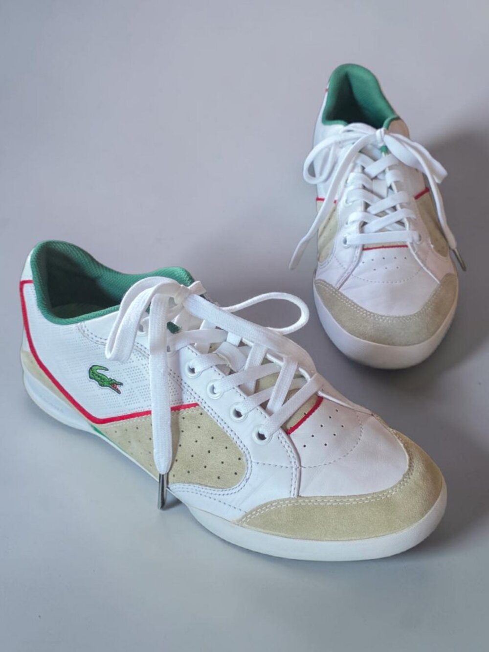 EUC LACOSTE (9) ION Vintage Inspired Retro Lace Up Sneakers for Men